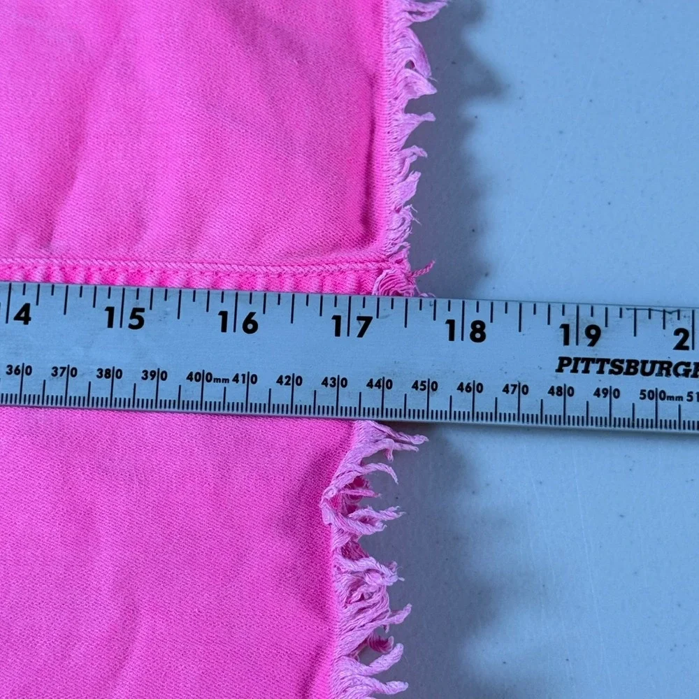 Vibrant MIU Skirt Womens Medium Neon Pink Distressed‎ Stretch Casual Festival
